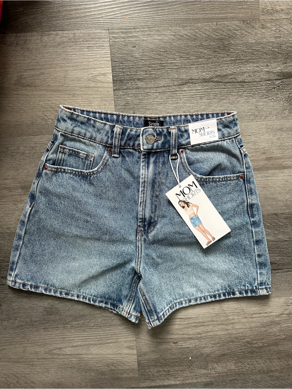 🌻 NWT Simple Society Denim High Waisted Mom Shorts 🌻
